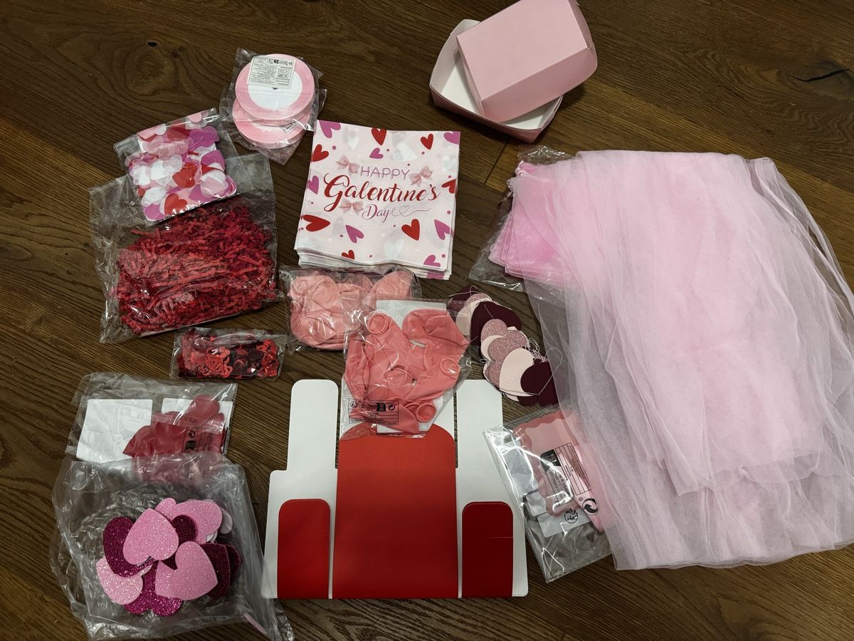 Tutte le decorazioni: Galentines / Valentines Set – Nuovo e nell'imballaggio originale da Vaduz venduto da chiara.brtlm