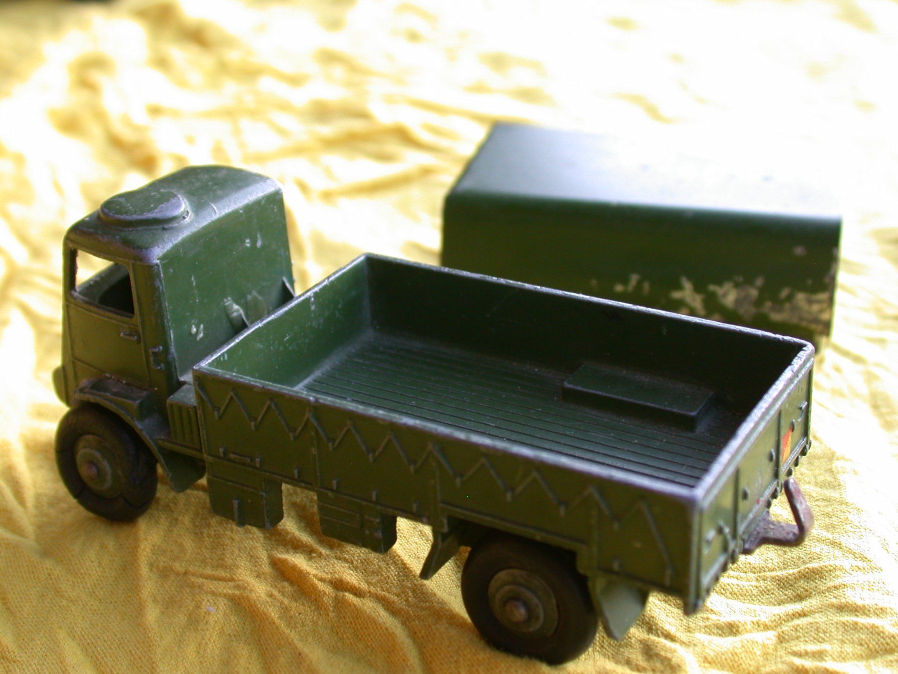 Dinky Toys Modellini d'auto: Dinky ToysArmy Wagon – Usato da Niederwil SG venduto da Beinhart954 5