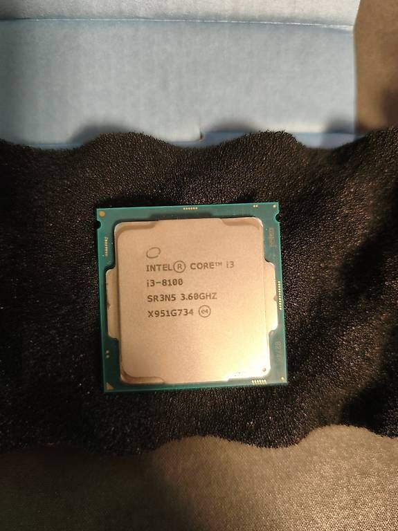 PC: Prozessor i3 8100 / i7 3770 – Usato da Möhlin venduto da kil_7q8q