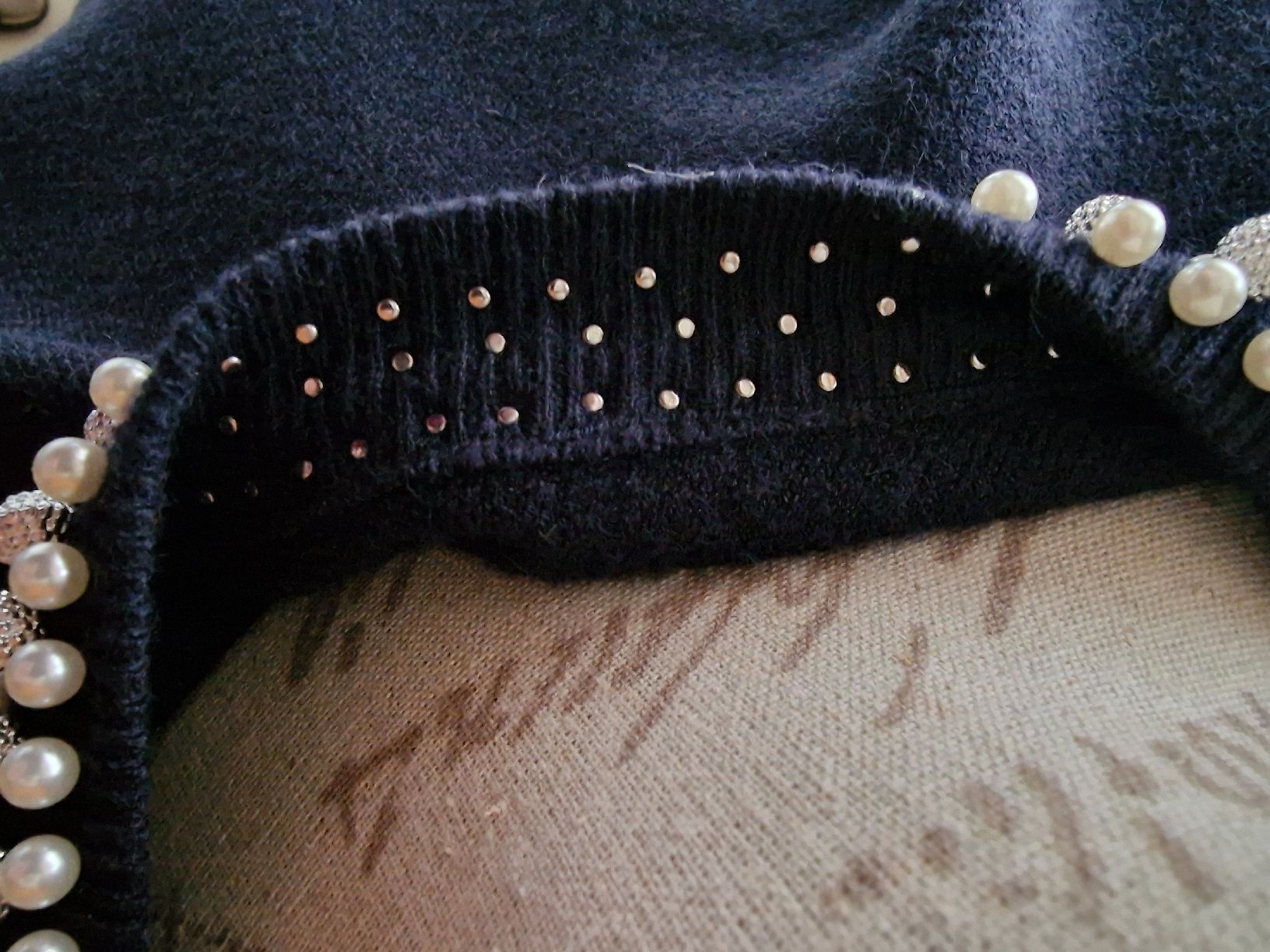 Maglioni & Felpe: Pullover mit Perlen Gr. s – Nuovo (secondo la descrizione) da Barzheim venduto da spitz01 3