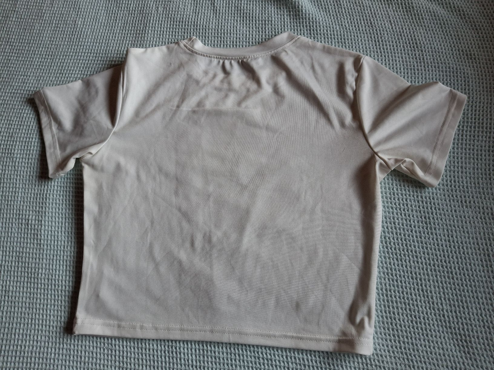 T-Shirts: T-shirt imprimé bouche taille S  – Gebraucht aus Villiers von san_jn5w 3