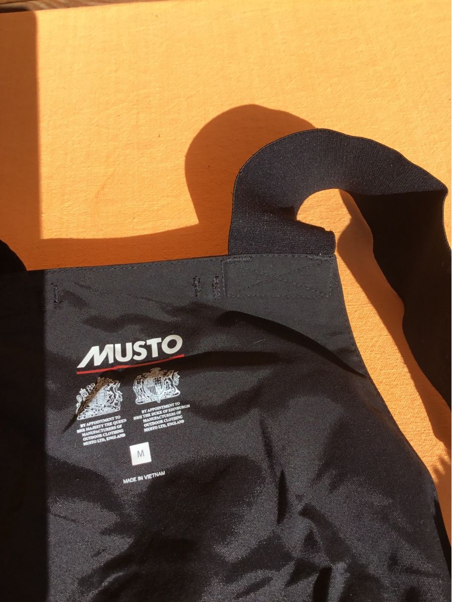 Musto Pantaloni: Ölzeug Musto BR2 Hose – Usato da Niedergösgen venduto da kapphoernchen 1