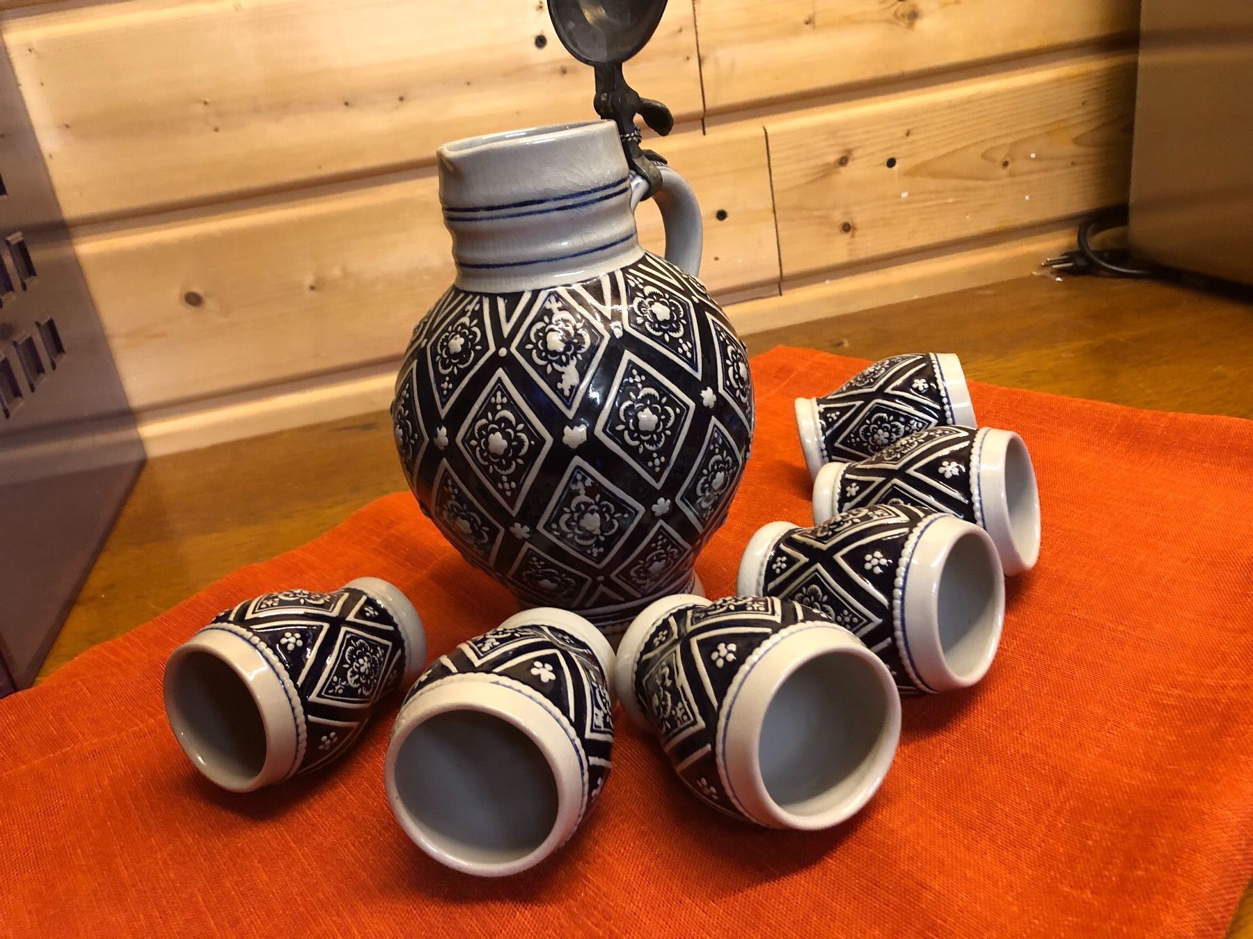 Caraffe: Wasserkrug  mit zindeckel und becher – Nuovo (secondo la descrizione) da Frauenfeld venduto da Waldtaube53 2