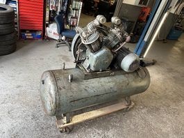 Luft Kompressor ca. 300lt