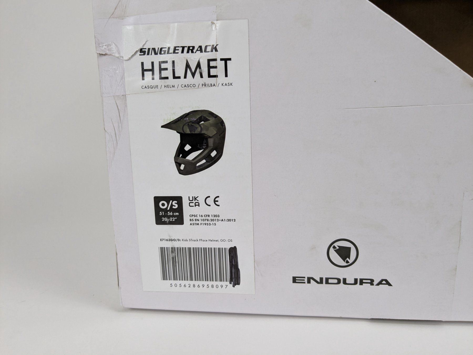 Endura Caschi: ENDURA Single Track Kinder MTB Velohelm – Nuovo (secondo la descrizione) da Dintikon venduto da Restwert_Dintikon 5