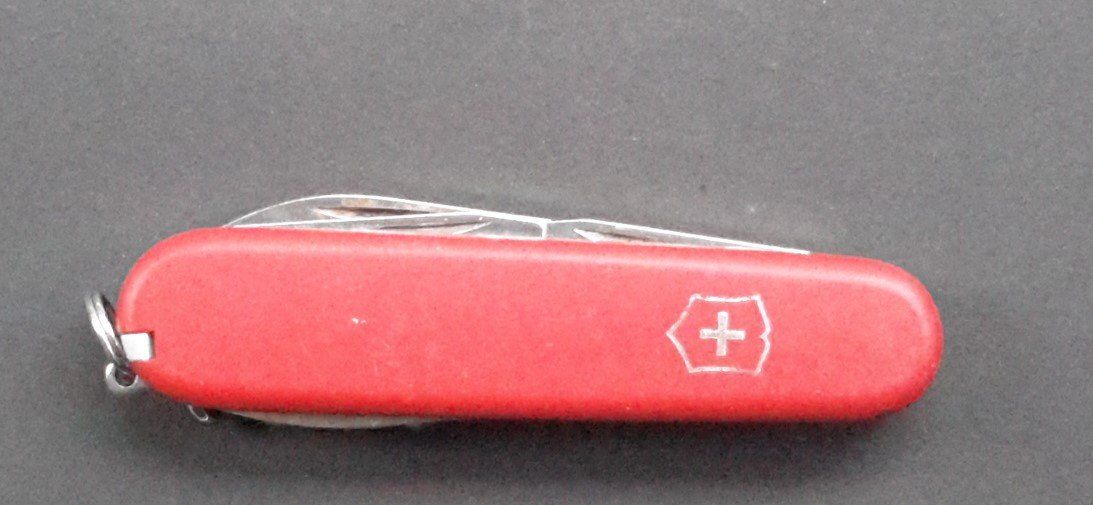 Victorinox Coltelli tascabile: VICTORINOX SACKMESSER – Usato da Ostermundigen venduto da wini63