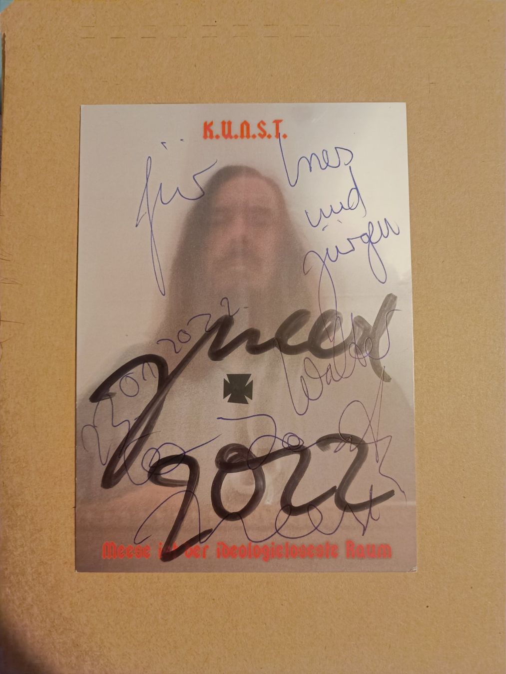 Autografi: Jonathan Meese -  mehrfach signiert – Usato da Menziken venduto da Artographs