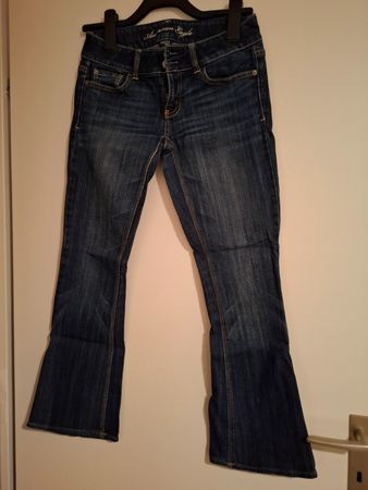 Damen Jeans Marke American Eagle -  Gr.  38        Lot  134