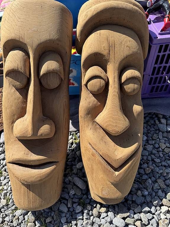 Masques: 2wunderschöne Masken aus holz  – D'occasion à bischofszell par Flicka1