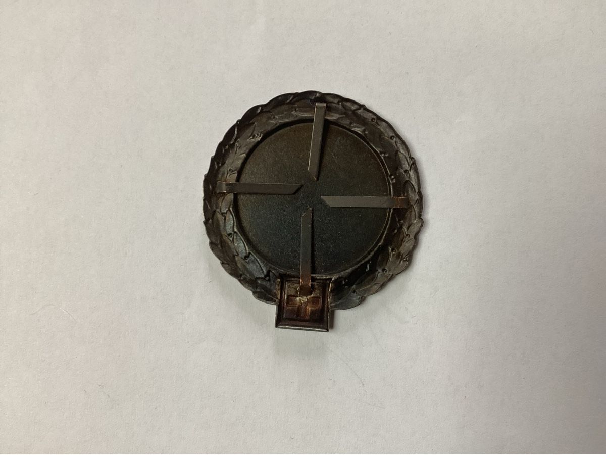 Schweizer Armee Plaketten & Abzeichen: Beret Emblem – Gebraucht aus niederurnen von Hagugelmann 1