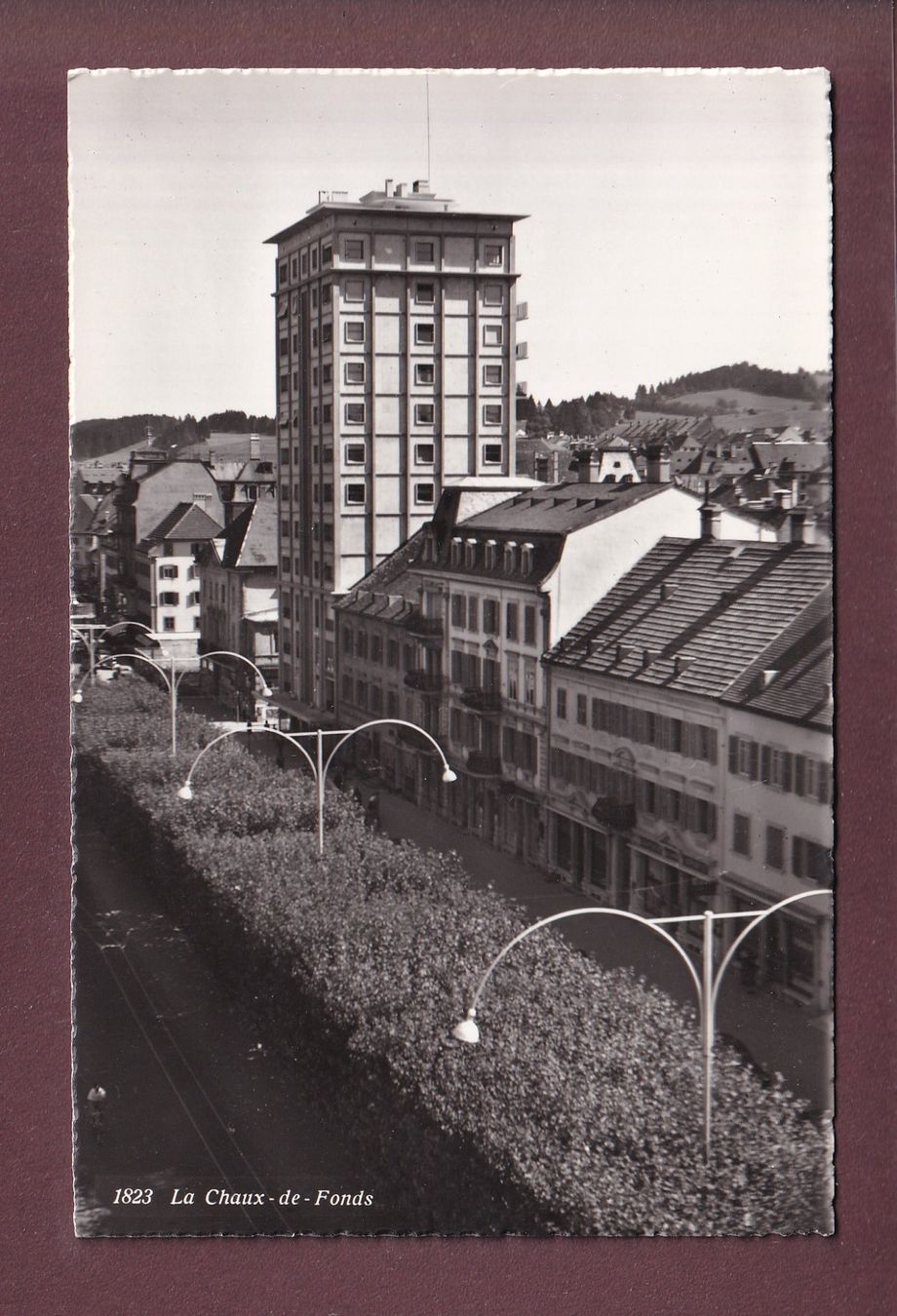 Ansichtskarten: LA CHAUX DE FONDS - Tour – Gebraucht aus Pully von nicecards