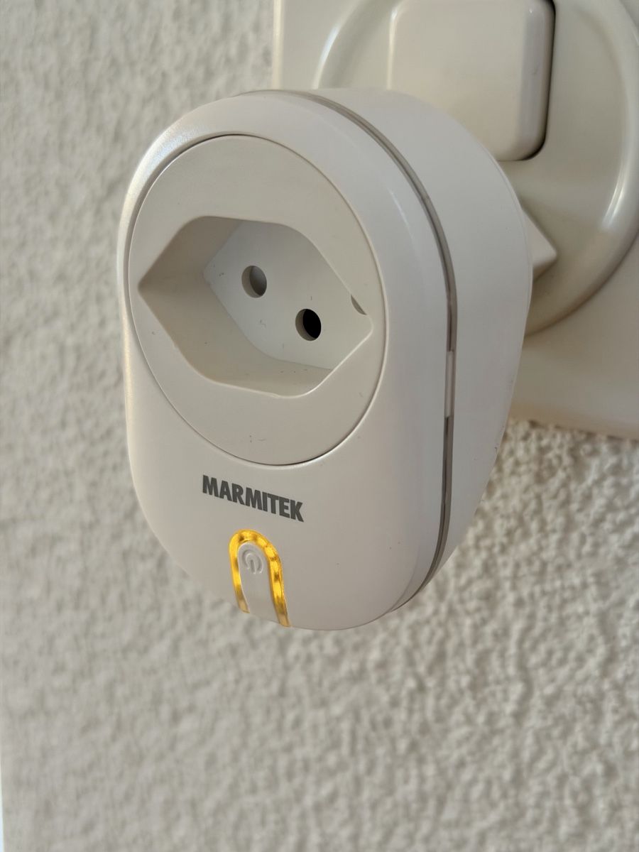 Spine: 4 Stück Smart Steckdosen wie NEU – Nuovo (secondo la descrizione) da Forch venduto da kanada88