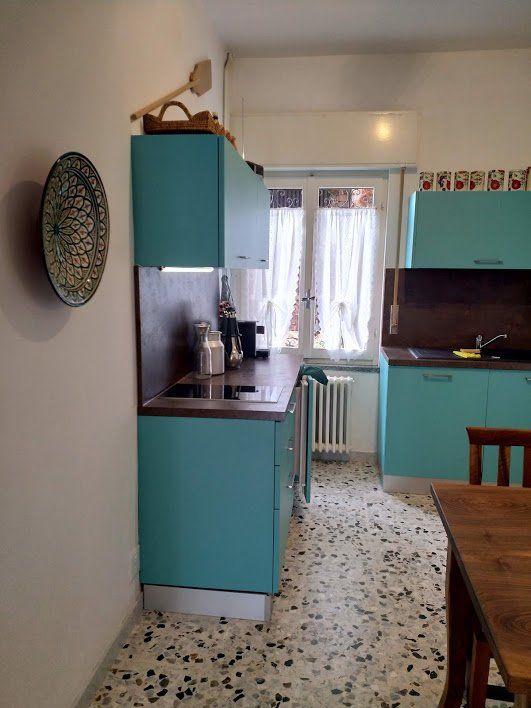 Cucine complete: Kleinküche 2-teiig – Usato da Hinwil venduto da EdwinT