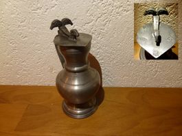 Antike Zinn Karaffe 95% Zinn mit Deckel und Steinböcken