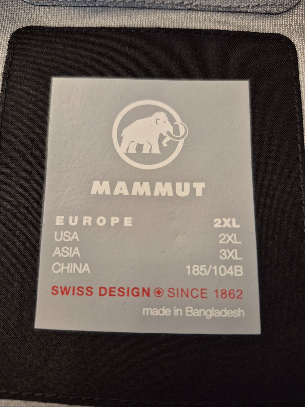 Mammut Jacken: MAMMUT Goretex Jacke schwarz 2XL – Gebraucht aus Herzogenbuchsee von Ro9999 2