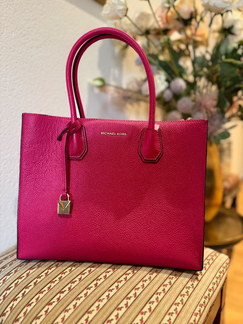 Michael Kors Sacs femmes: Handtasche Leder Michael Kors NEU! – Neuf avec emballage d'origine à Niederwangen BE par Luxury.Second.Life 8