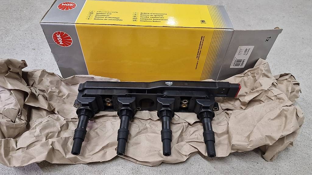 Tutti pezzi di ricambio auto: NEU Zündspule Opel Corsa C GSI – Usato da Hindelbank venduto da Ghost_11 1