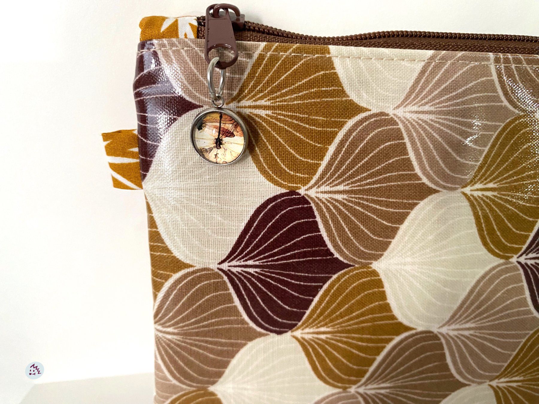 Altro in  Abbigliamento & Accessori: Etui, Münztäschli, Kartenetui, Täschli – Nuovo e nell'imballaggio originale da Fanas venduto da Omibia 1