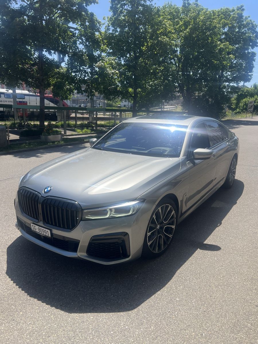 BMW Autos: BMW 750d xDrive – Gebraucht aus Gossau SG von Laaguna