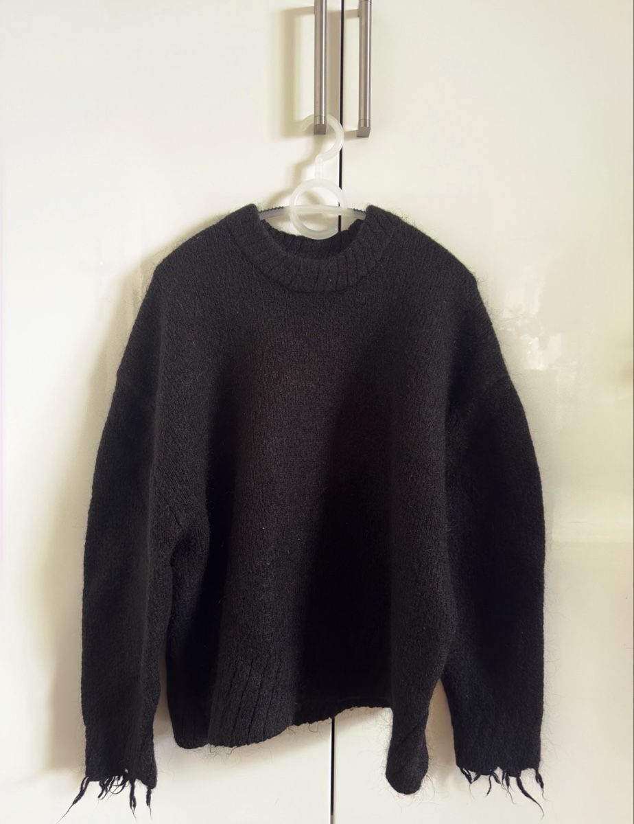 Maglioni & Felpe: BLACK DISTRESSED KNIT SWEATER FFECTED – Usato da Zürich venduto da pvp_dgw2