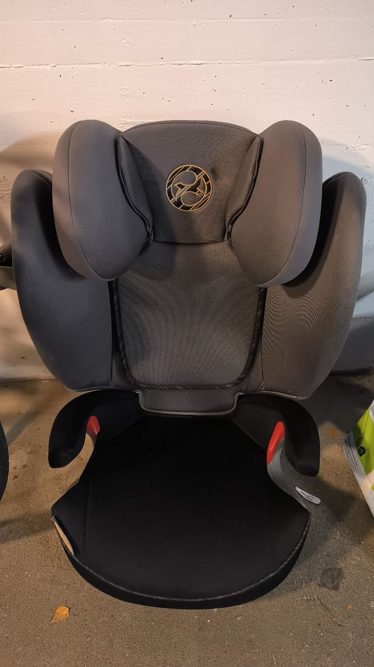Cybex Auto-Kindersitze: Kindersitz Cybex Solution S-Fix black ISOFIX – Gebraucht aus Langnau am Albis von tfpred