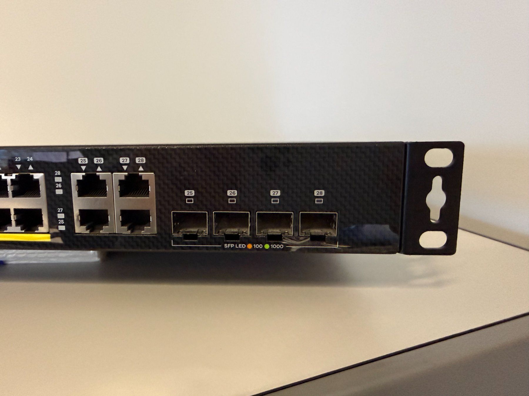 Zyxel Hubs & Switches: Zyxel Switch GS1920-24HP – Gebraucht aus Cham von Andyp 2