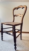 Antiker Biedermeier / Louis-Philippe Holzstuhl mit original
