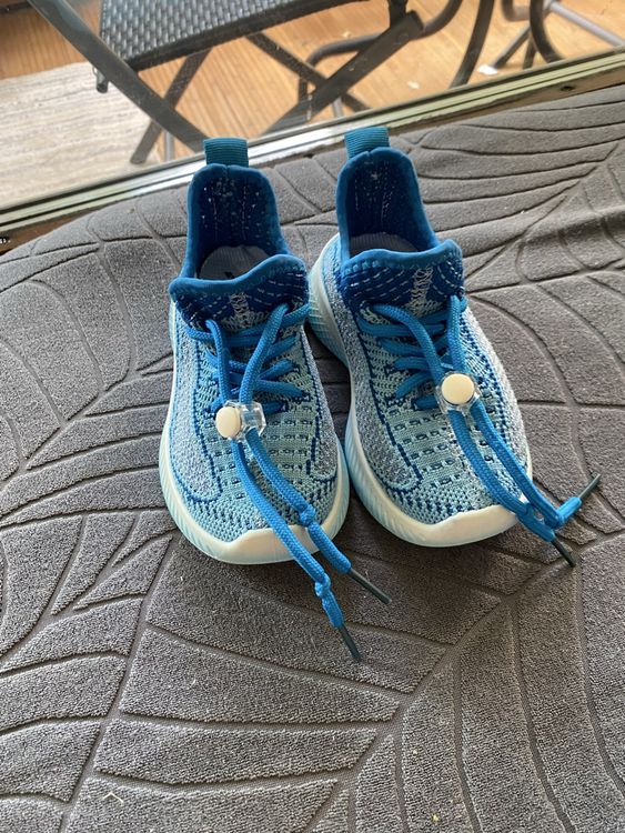 Schuhe für Jungen: Neue Schuhe Gr 26 – Neu (gemäss Beschreibung) aus Urtenen-schönbühl von ely_r8p9 1