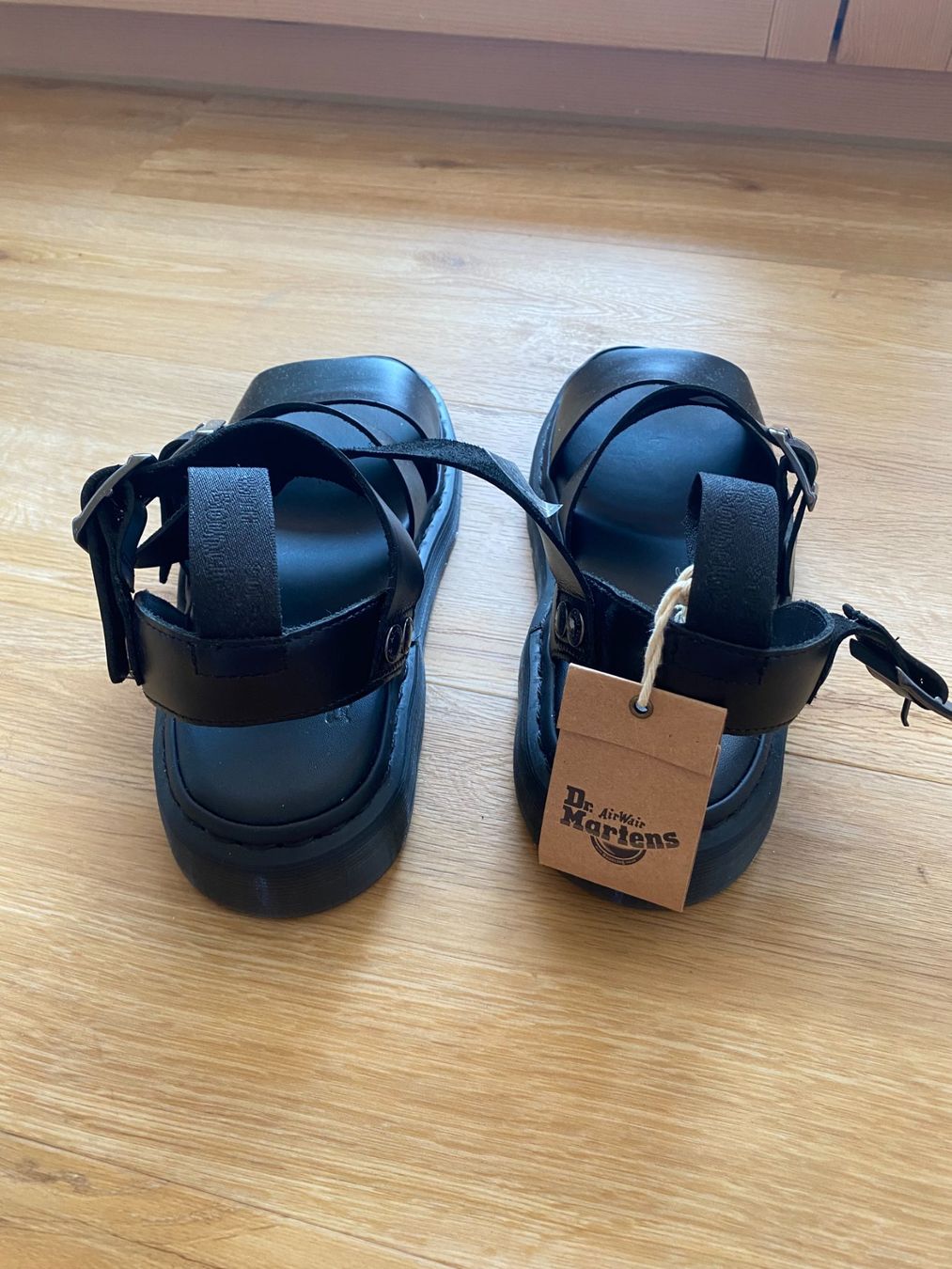 Dr. Martens Damenschuhe: Neue Sandalen Dr. Martens – Neu (gemäss Beschreibung) aus Edlibach von mondschein020 2