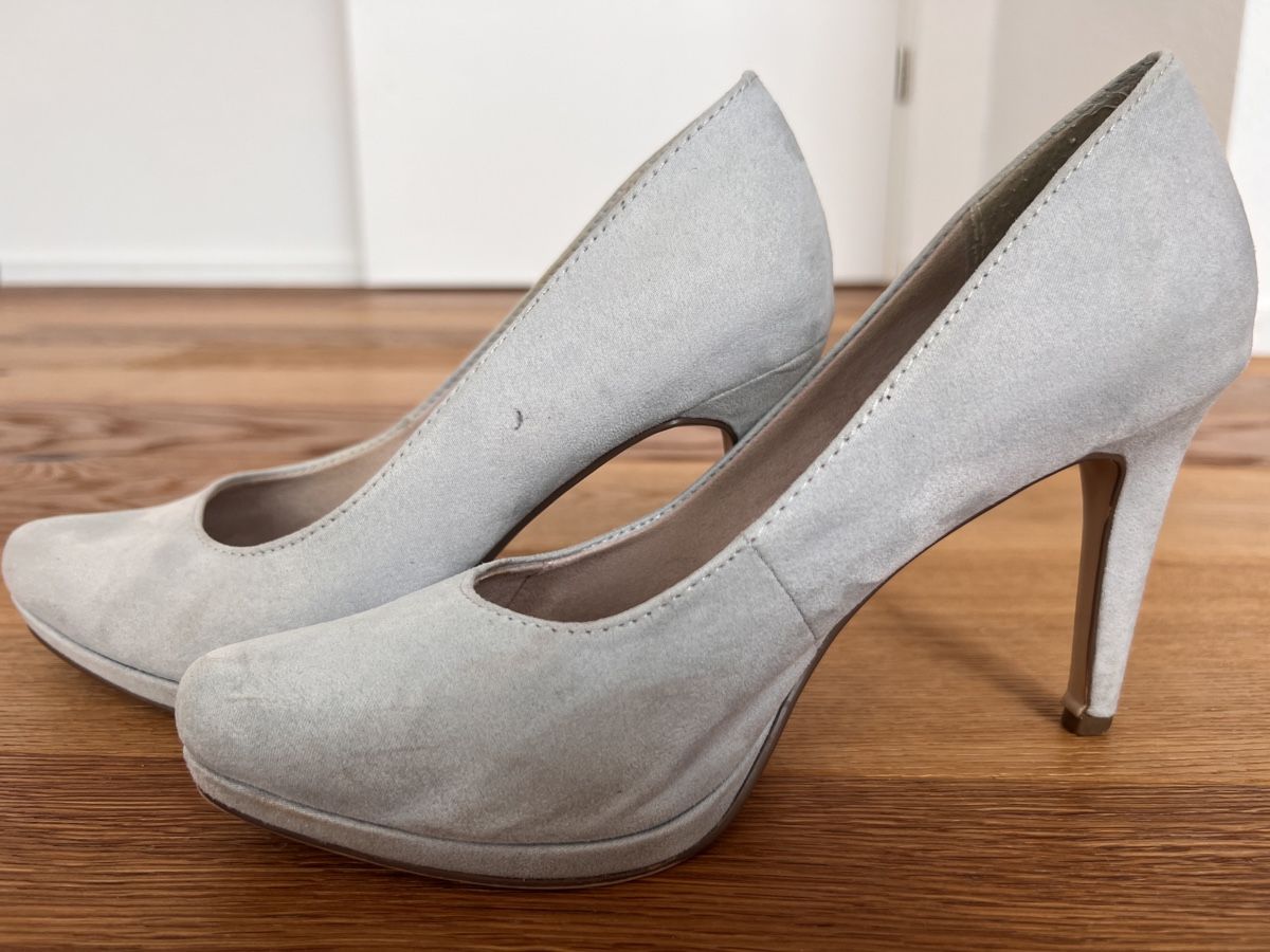 Tamaris Scarpe da donna: Tamaris Pumps Gr. 37 hellblau – Usato da Gipf-Oberfrick venduto da Sonne010203 1