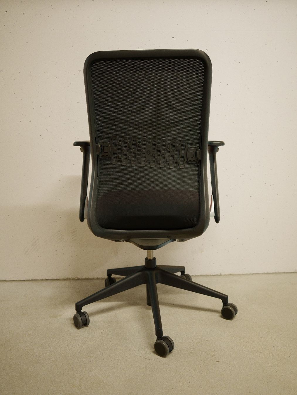 Sitag Sedie: SITAG SitagTeam Mesh Bürostuh orange – Usato da Horw venduto da kitav88 3