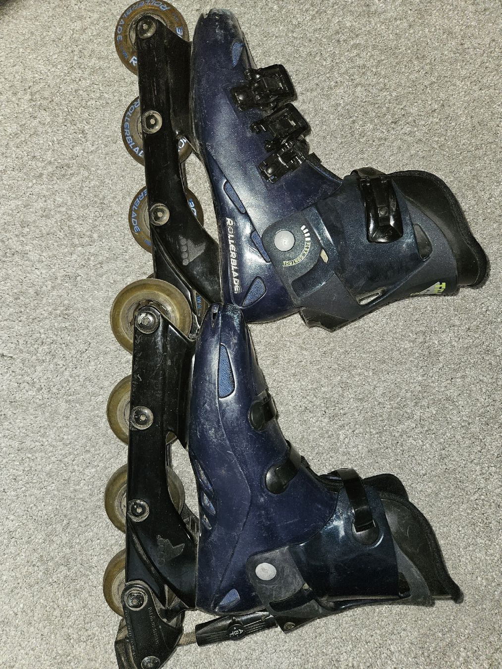 Pattini in linea & Pattini a rotelle: Rollerblade Inline Skates ,Sommer Spass – Usato da Schaffhausen venduto da GreenApple212