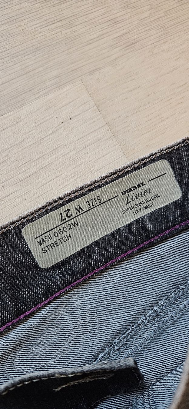 Diesel Jeans: Diesel Stretch Jeans Gr. 27 Modell Livier – Usato da Baden venduto da Boomer76 2