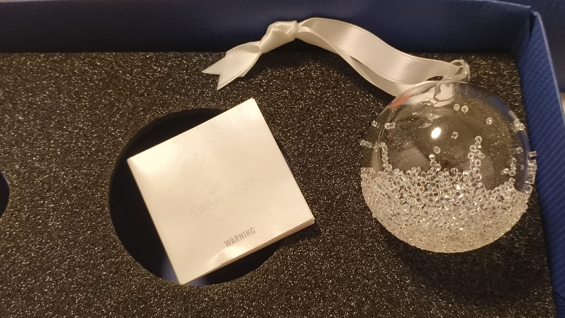 Swarovski Tutte le decorazioni: Swarovski Weihnachtskugel, LIMITED EDITION! ORIGINALVERPACKT – Nuovo e nell'imballaggio originale da Basel venduto da MinaM2014 5