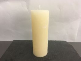Kerze ca. 8x22 cm, creme gefrostet,950g