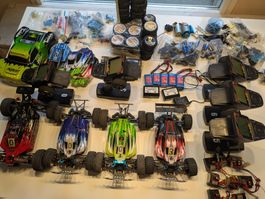 WLToys RC-Sammlung – 4 Autos, Ersatzteile, Akkus & mehr