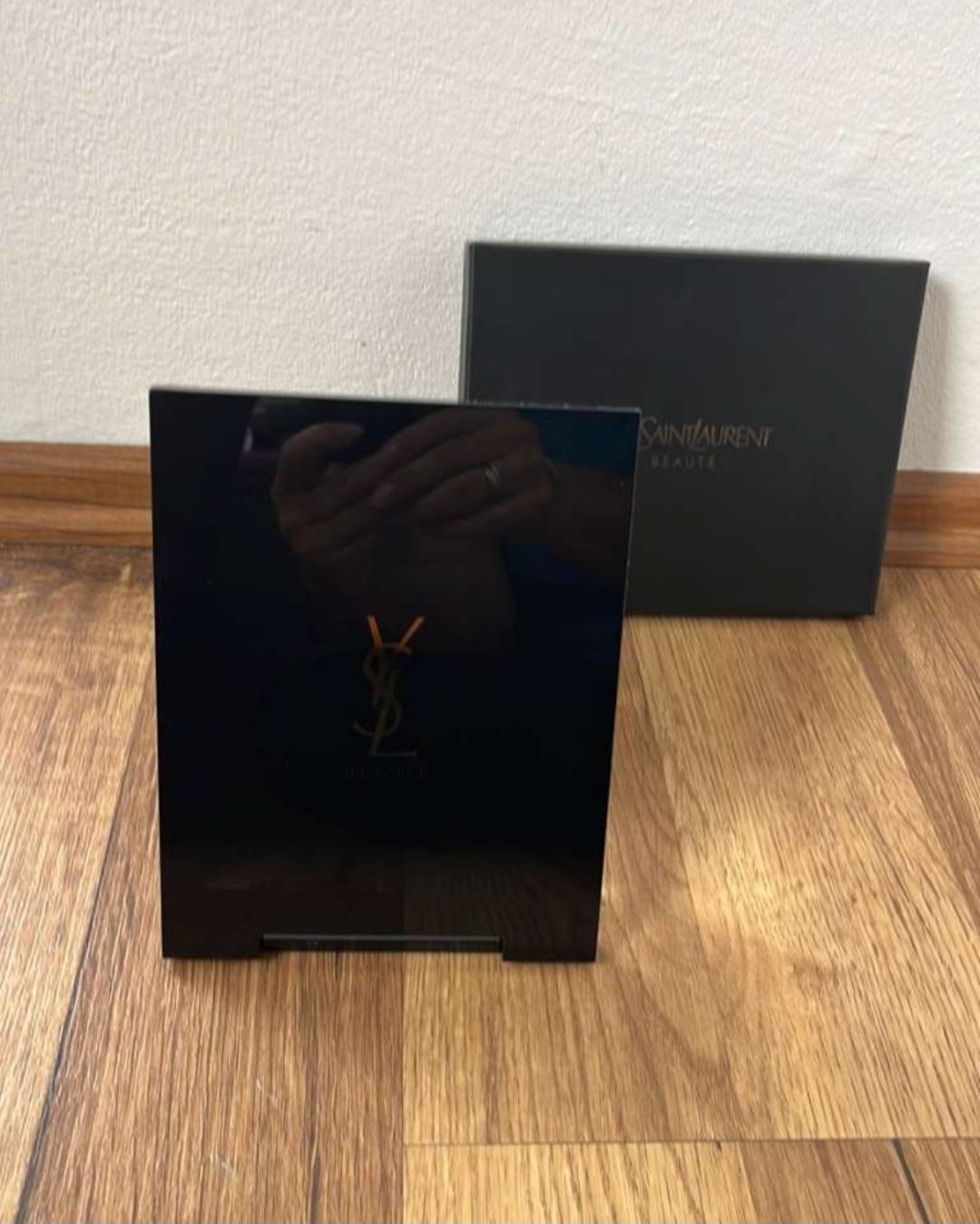 Saint Laurent Specchi: ysl spiegel – Usato da Rebstein venduto da Soju3