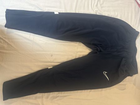 Nike Trainingshose Blau mit weissem Streifen Gr. L