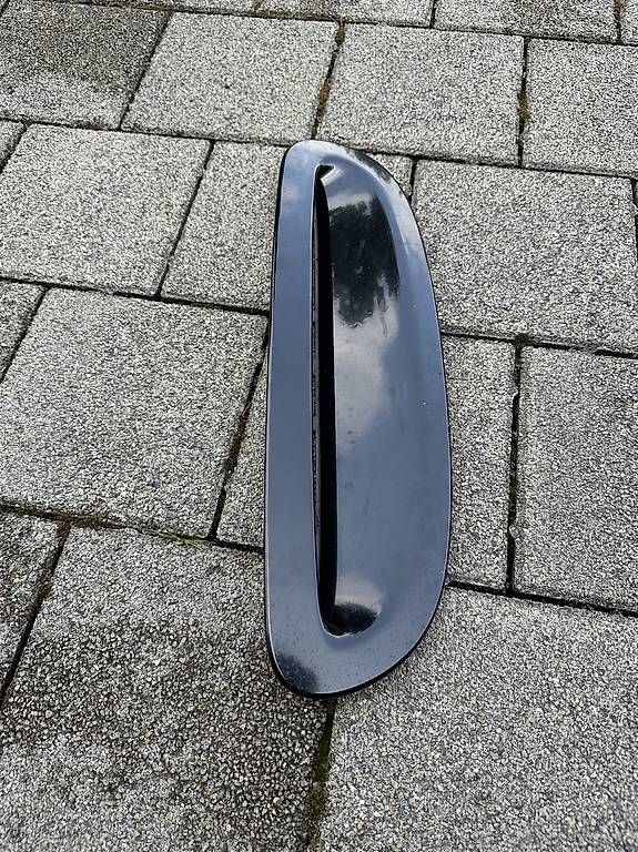 Tutti pezzi di ricambio auto: Lufthutze Schwarz Mini F56 – Usato da Wil ZH venduto da Cyril-Las 1