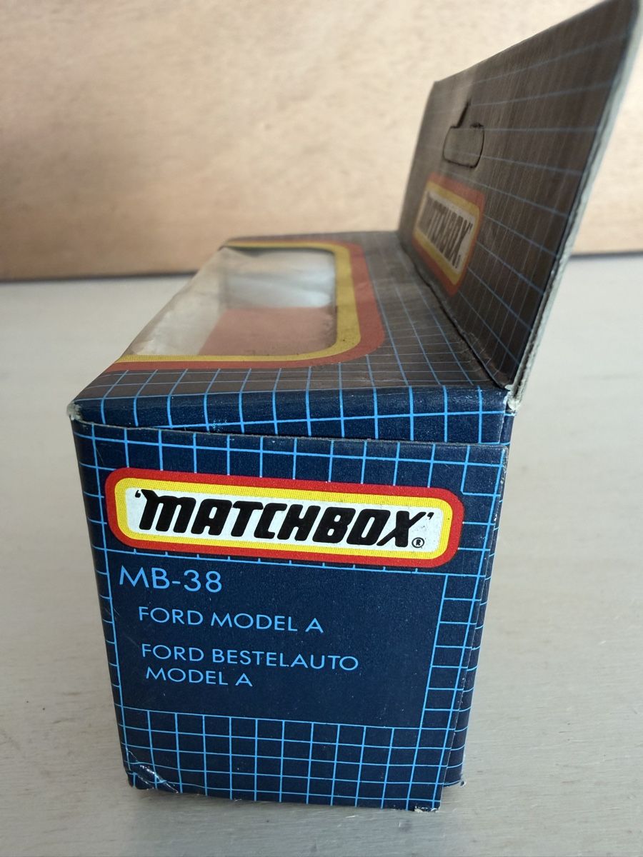Matchbox Voitures modèles: Boite Matchbox Ford Model A MB-38 1983 neuve – D'occasion à Evionnaz par eriba430 8