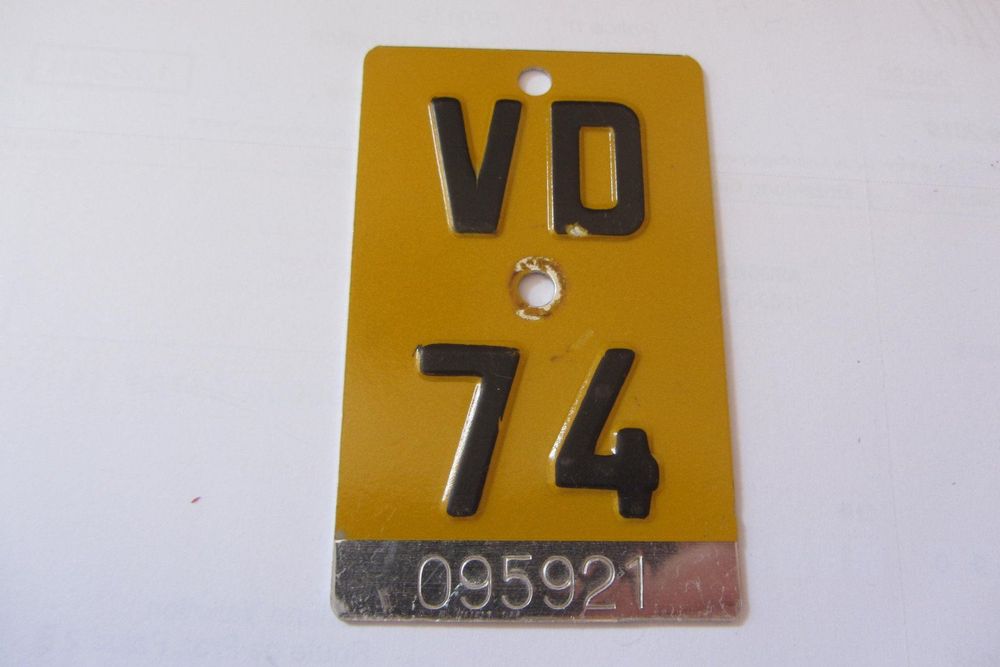 PLAQUE VD 1974 Kaufen auf Ricardo