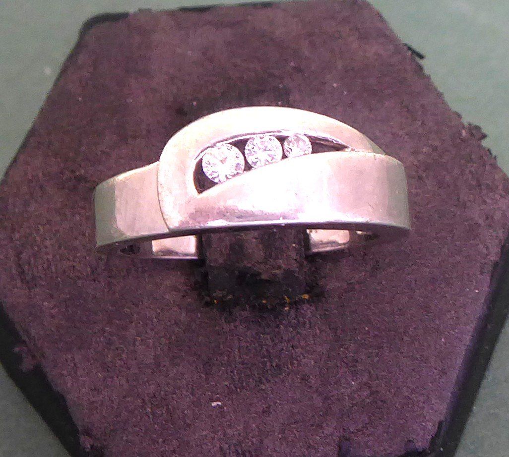 Anelli: Ring 925 Silber mit synthetischen Steinchen – Usato da Muri AG venduto da silvermouse007 1