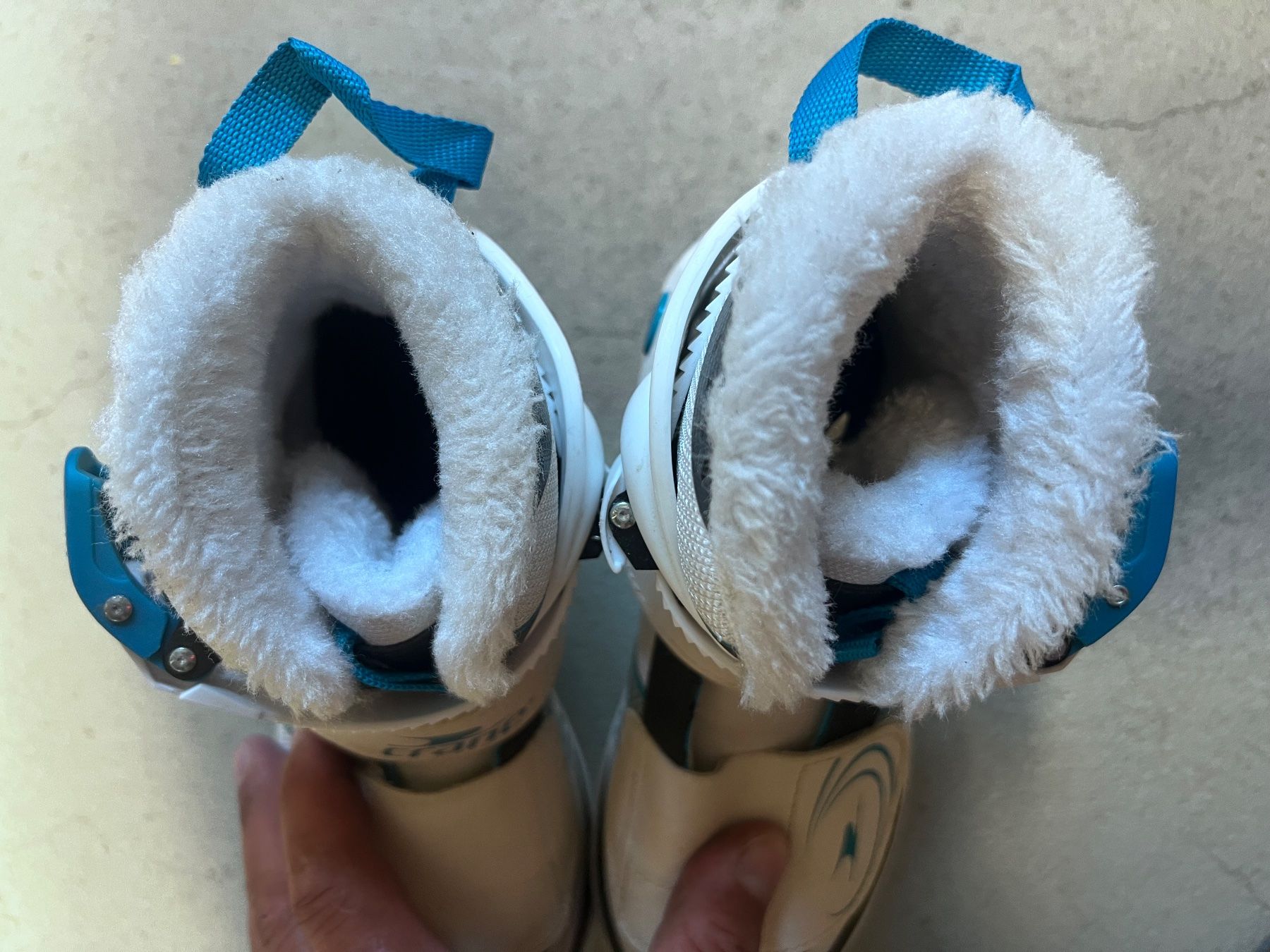 Schlittschuhe: Crane Kinder Eishockeyschlittschuhe Gr. 33-37 verstellbar – Gebraucht aus Falera von prinzessin2 1