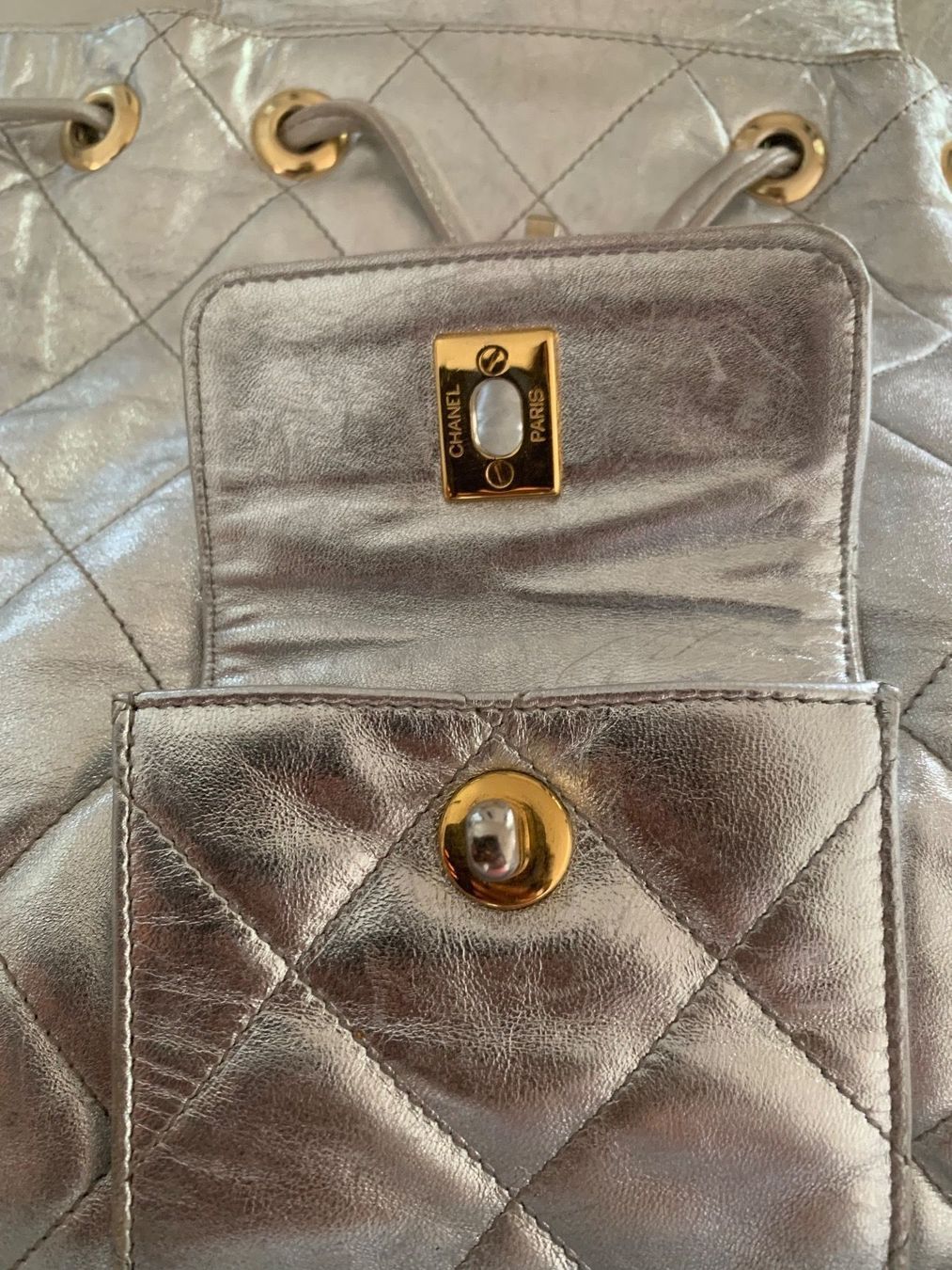 Chanel Borse da donna: Chanel Duma Rucksack Vintage 1992 Silber – Usato da Chur venduto da GIANSILVES76 3