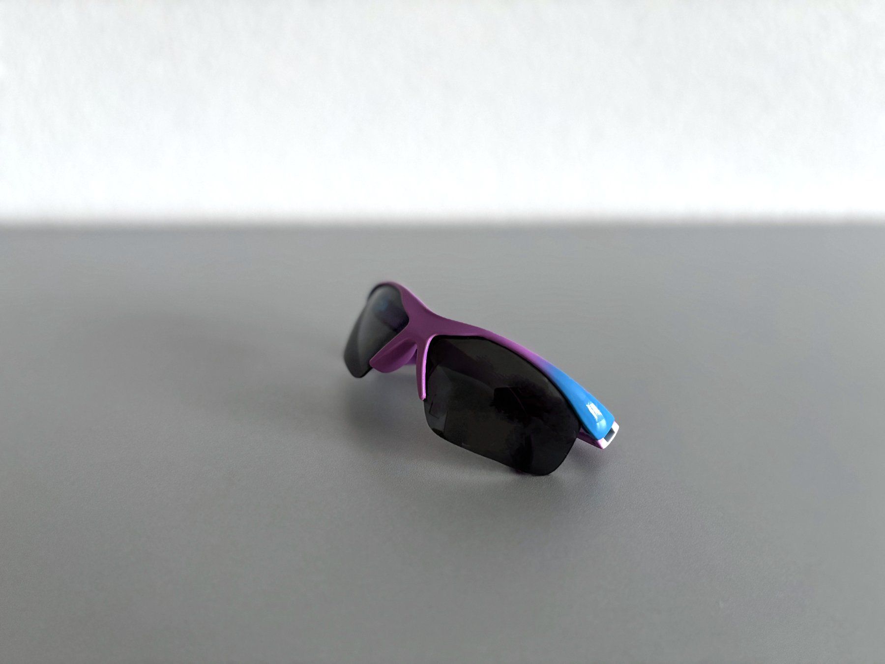 Occhiali & Lenti: Kinder Sonnenbrille / Kinderbrille – Usato da Holzhäusern ZG venduto da paula_w