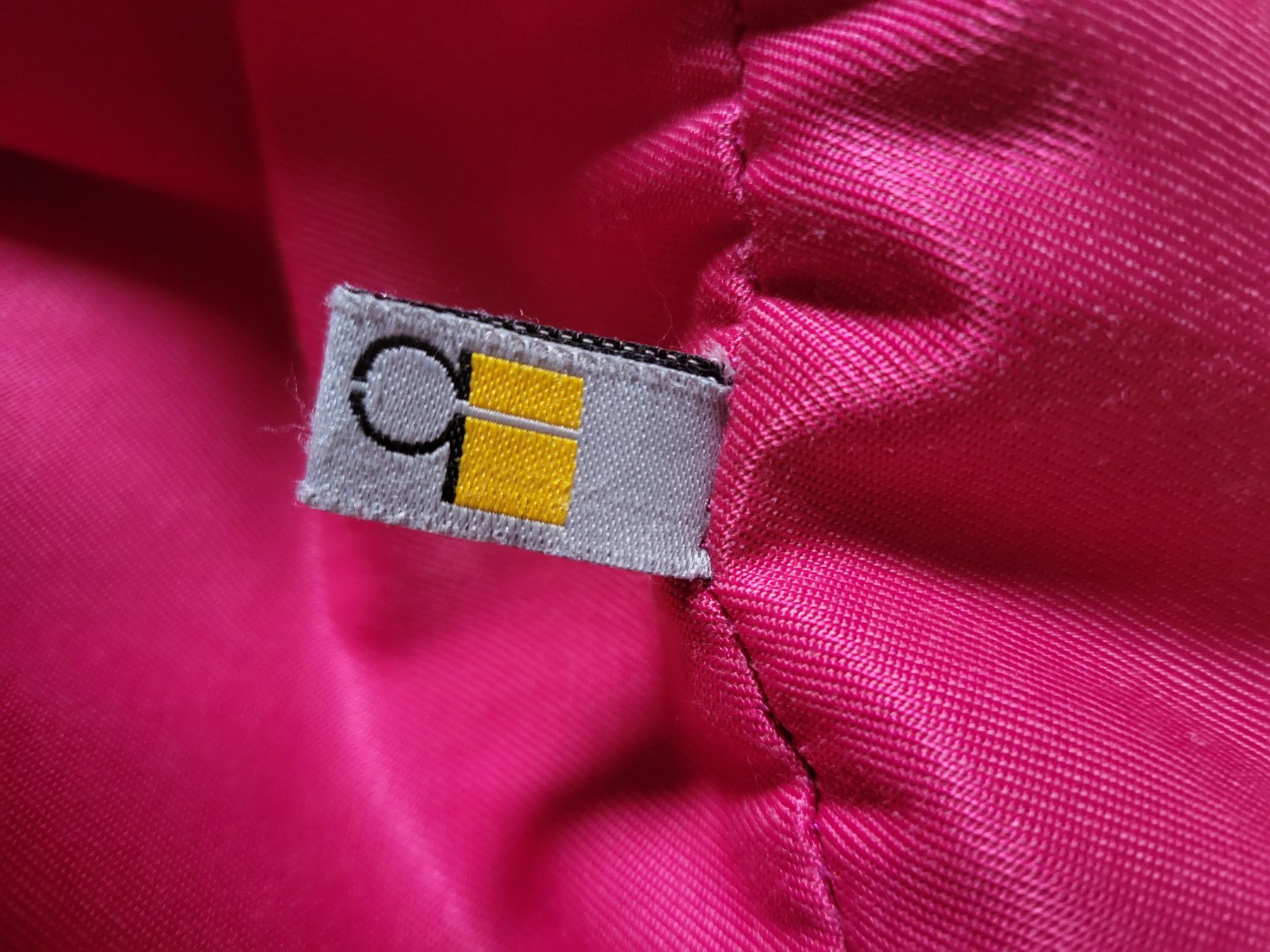 Poltrone: Sitzsack pink (swissmade) – Usato da Rünenberg venduto da Bille77 2