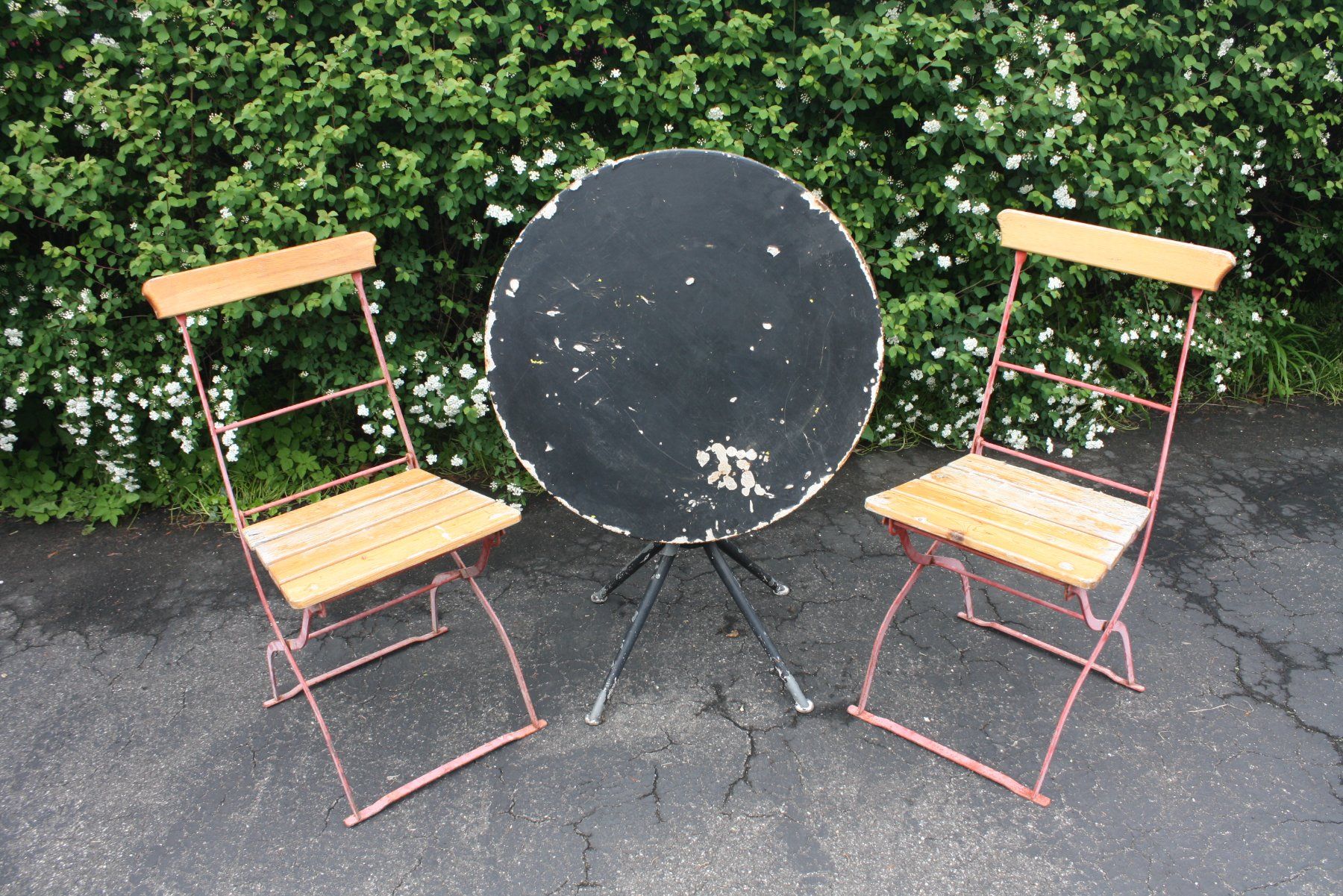 Set di tavolo e panche: Blechtisch SISSACH mit 2 Biergartenstühle Stuhl Garten – Usato da Egnach venduto da Cintegral 1