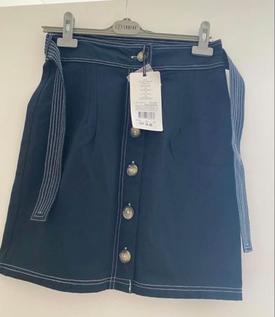 Naf Naf Minirock Gr. 36, blau mit Gürtel, Sommerrock