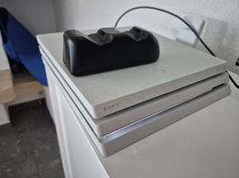 PS4 mit div Spielen