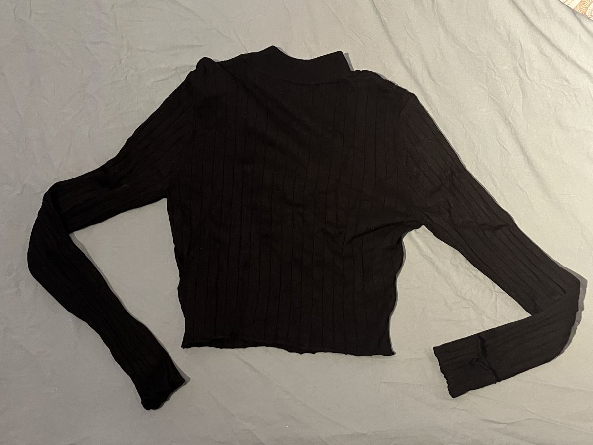 Pullover & Sweatshirts: Schwarzer Rippenpullover, Even&Odd, Grösse S – Gebraucht aus Schaffhausen von Chiara_123 2